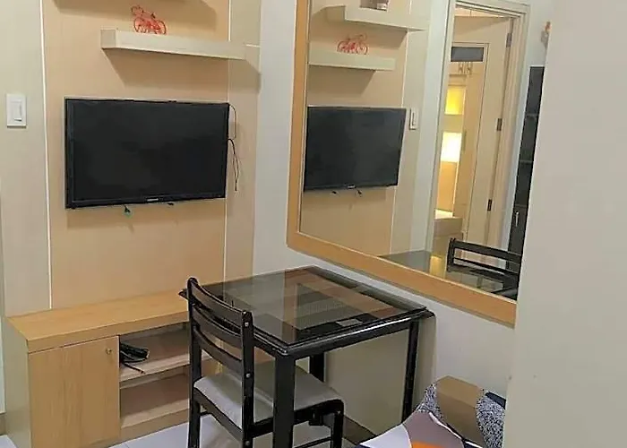 Chateau Elysee 2-1br Near Airport,bar,resto 3* 마닐라